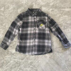 Nike SB Black Grey White Plaid Full Button Down Flannel Shirt Youth Medium 10-12